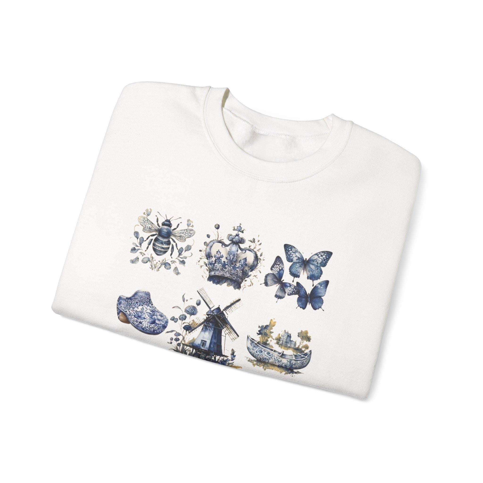 Delft Blue Netherlands Sweatshirt, Dutch Windmill Sweater, Cozy Vintage Holland Pullover, Netherlands Gift for Art Lovers